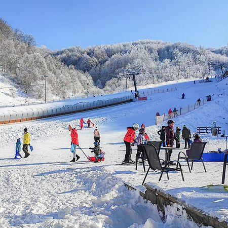 Hotel Junior Kopaonik Exteriör bild
