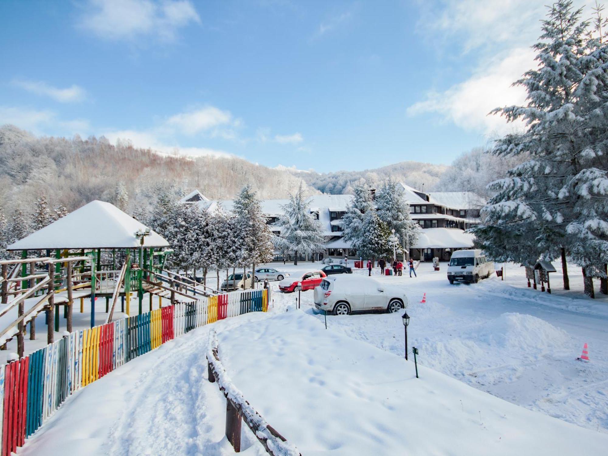Hotel Junior Kopaonik Exteriör bild